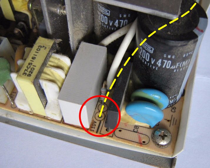 A3000_PSU_internal1.jpg (69806 bytes)