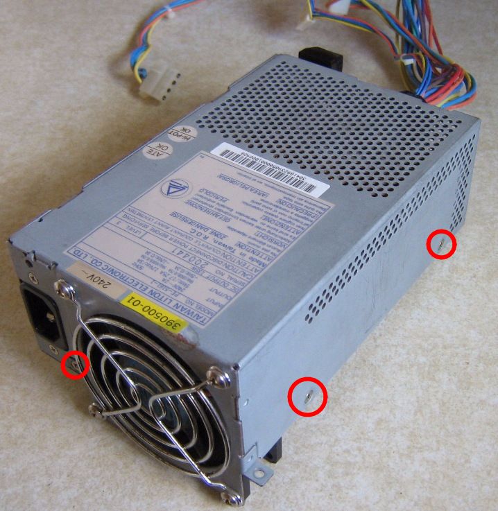 A3000_PSU_screws.jpg (98314 bytes)